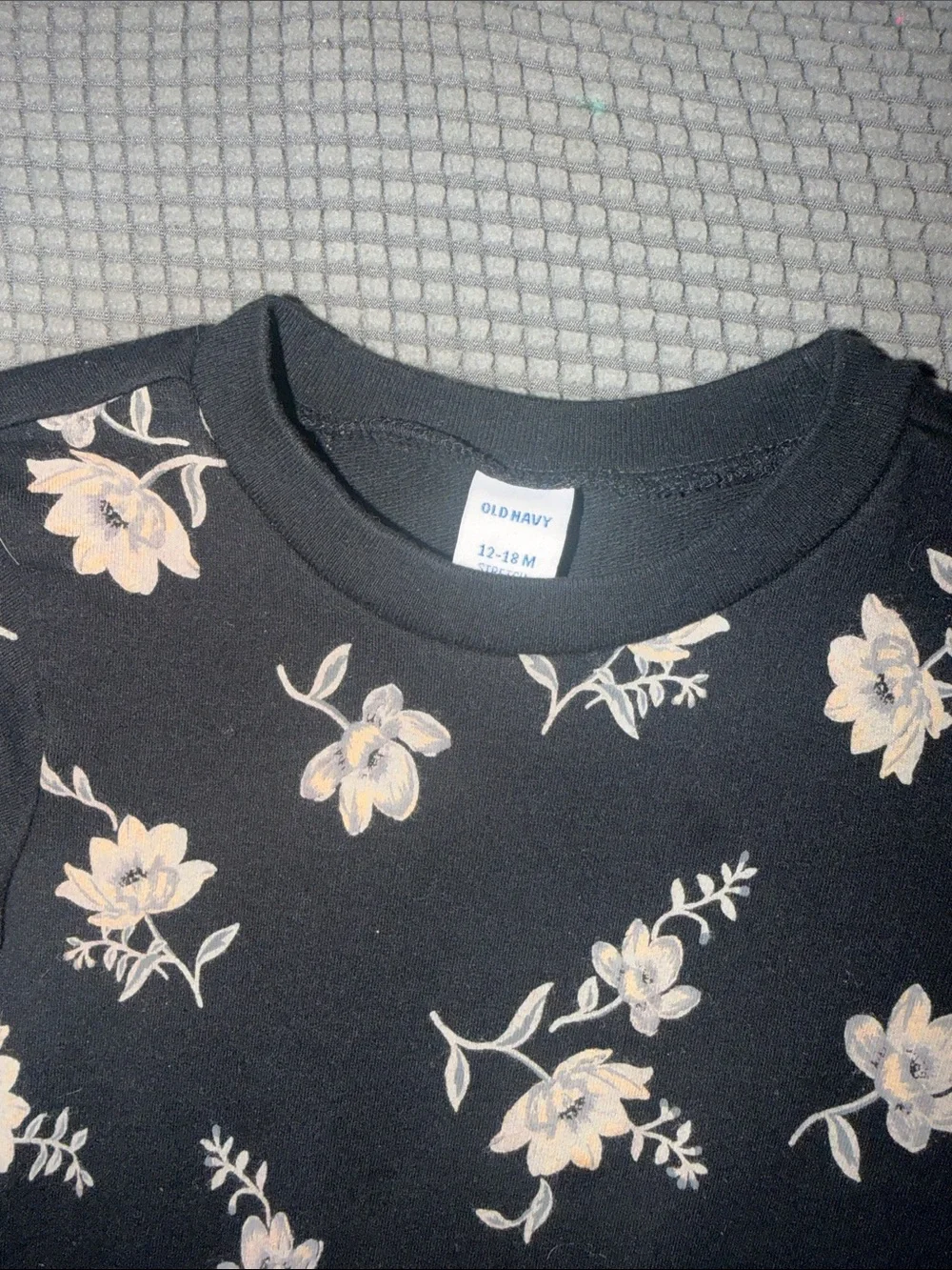 Old Navy Black Long-Sleeve Floral Top with Gold Zipper Detail